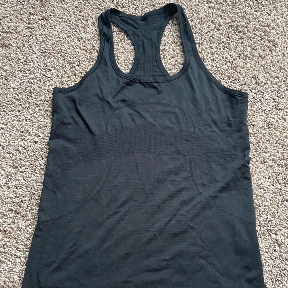 Swiftly tank. Black size 12
